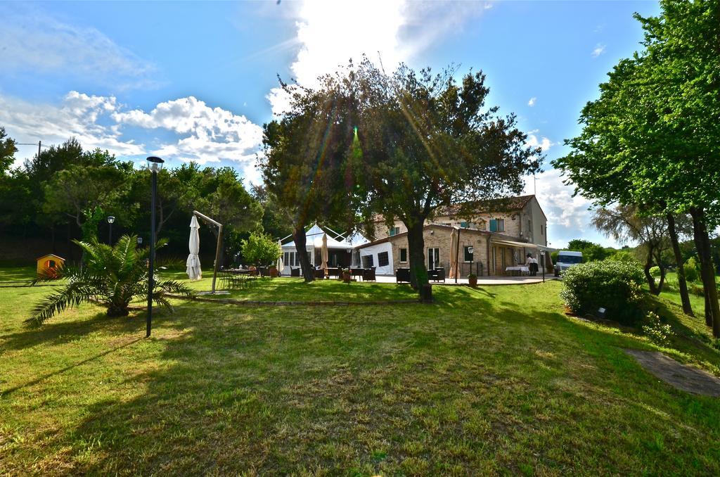 Ristorante Country House Isolabelgatto Villa Fano Ngoại thất bức ảnh