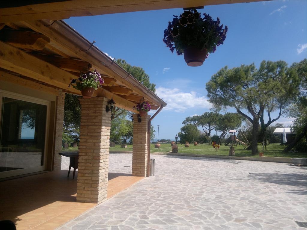 Ristorante Country House Isolabelgatto Villa Fano Ngoại thất bức ảnh