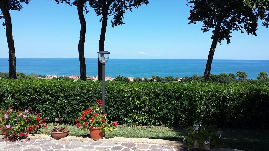 Ristorante Country House Isolabelgatto Villa Fano Ngoại thất bức ảnh