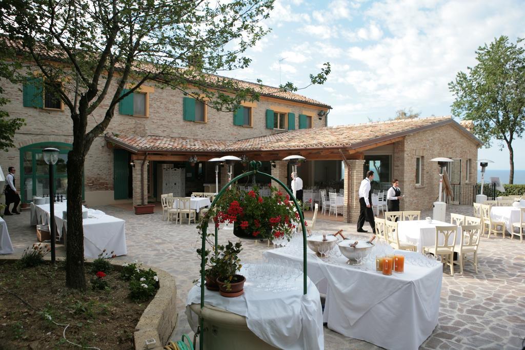 Ristorante Country House Isolabelgatto Villa Fano Ngoại thất bức ảnh