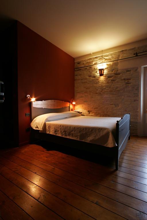 Ristorante Country House Isolabelgatto Villa Fano Phòng bức ảnh