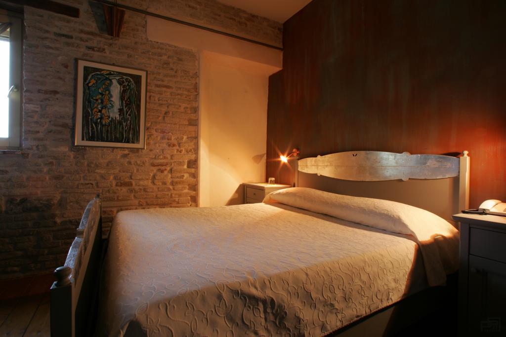 Ristorante Country House Isolabelgatto Villa Fano Phòng bức ảnh